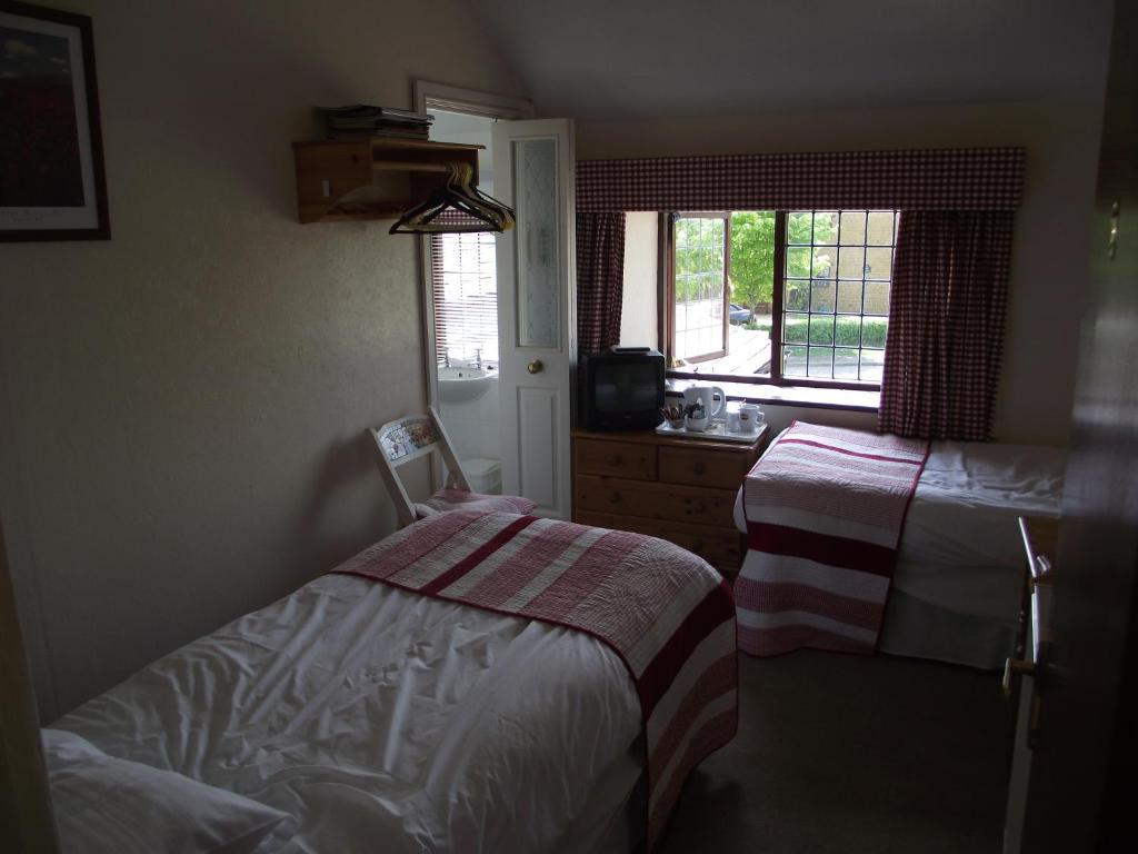 Horse & Groom Inn Milcombe Chambre photo